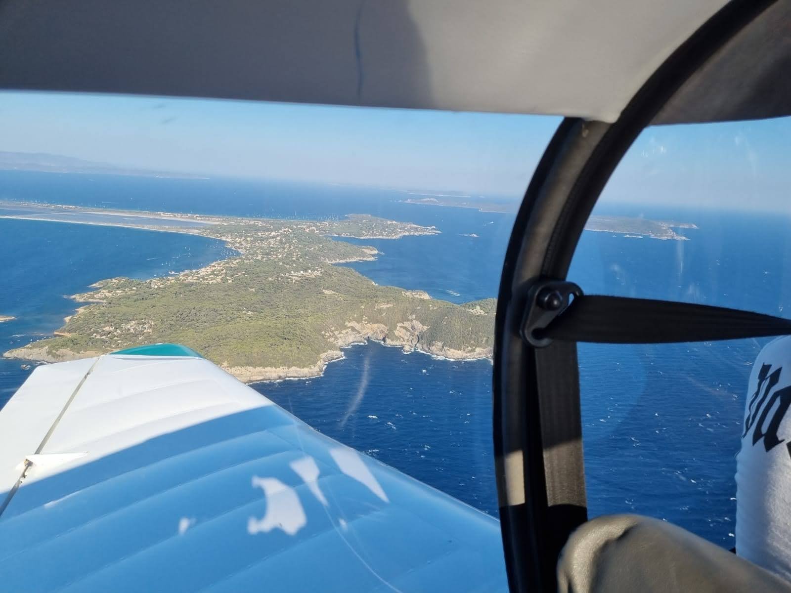 Ile de Porquerolles vue d'avion