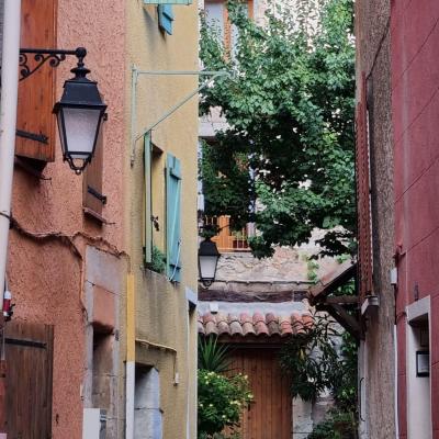 Learn french in immersion in a village in Provence